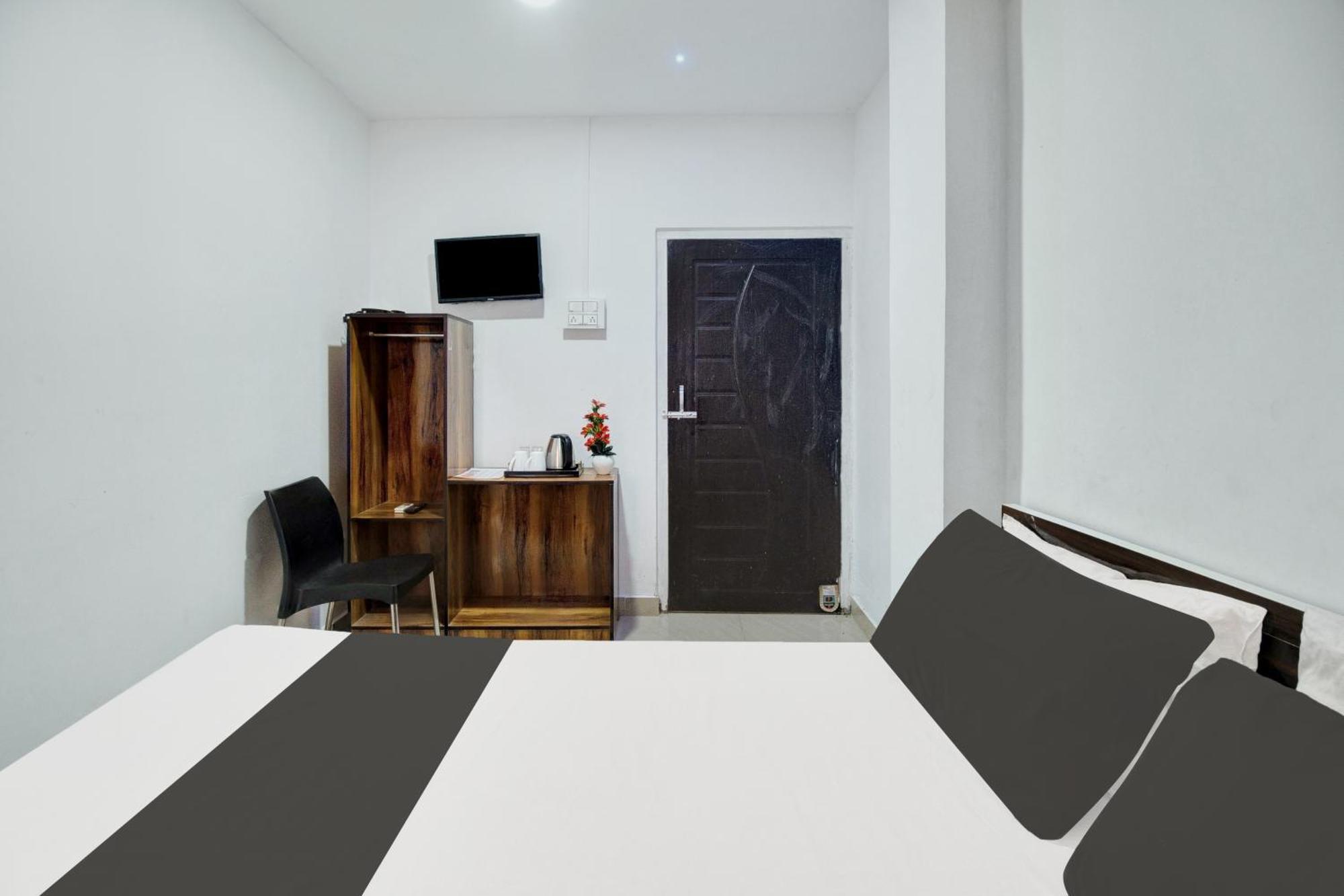 Dalaigaon Hotel O Royal Regency, Pathsala מראה חיצוני תמונה